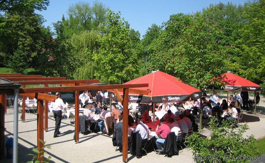 Living Hotel Weissensee Berlin Restoran gambar